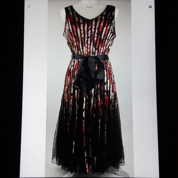 Papillon Dresses & Skirts - Papillon Multi-Color Flare Dress